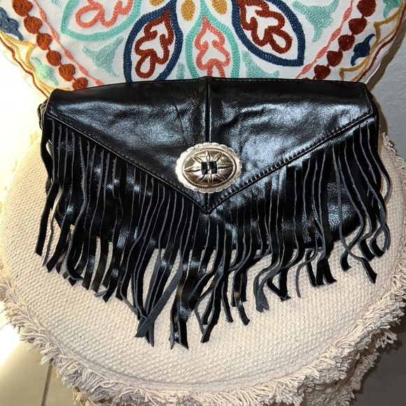 🌵NEW Black Leather Fringed Concho Clutch Gorgeous! - Picture 3 of 10